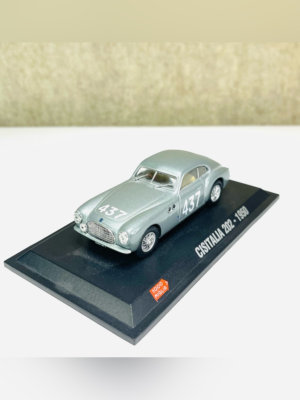 Starline Cisitalia 202 Mille Miglia Pinin Farina design 1:43 Model - Picture 4 of 9